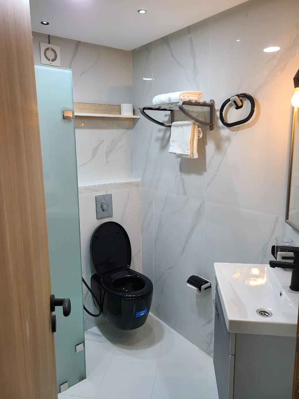 Appartment Bades Alhoceima Al Hoceïma Exteriör bild