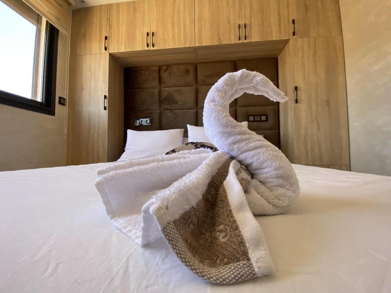 Appartment Bades Alhoceima Al Hoceïma Exteriör bild