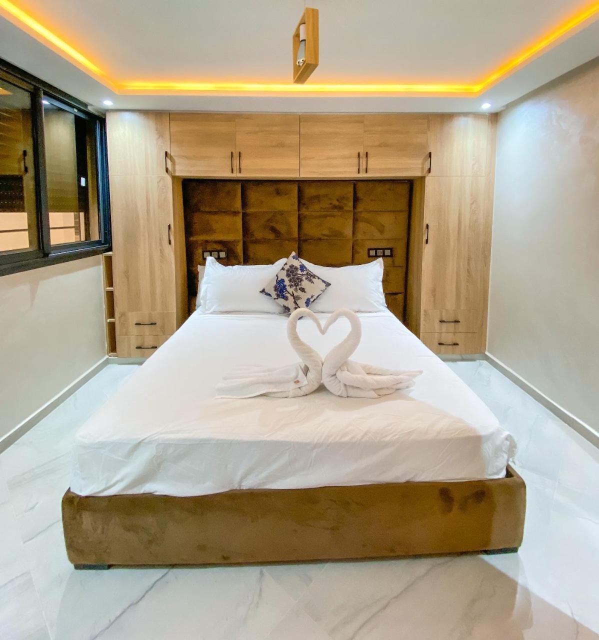 Appartment Bades Alhoceima Al Hoceïma Exteriör bild
